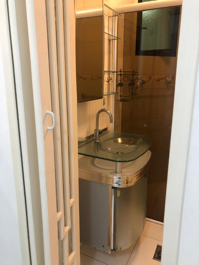 Apartamento Com Varanda E Suite Enseada Γκουαρούχα Εξωτερικό φωτογραφία
