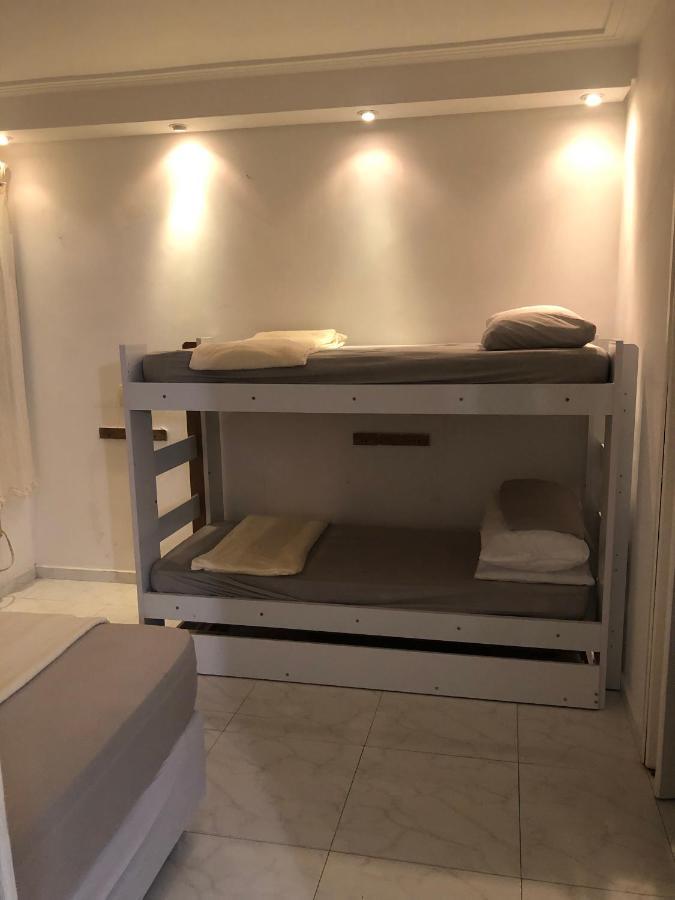 Apartamento Com Varanda E Suite Enseada Γκουαρούχα Εξωτερικό φωτογραφία